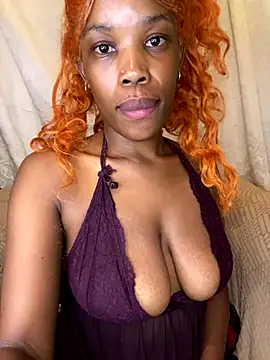 Caramel Mellow online show from 12/03/25, 09:47