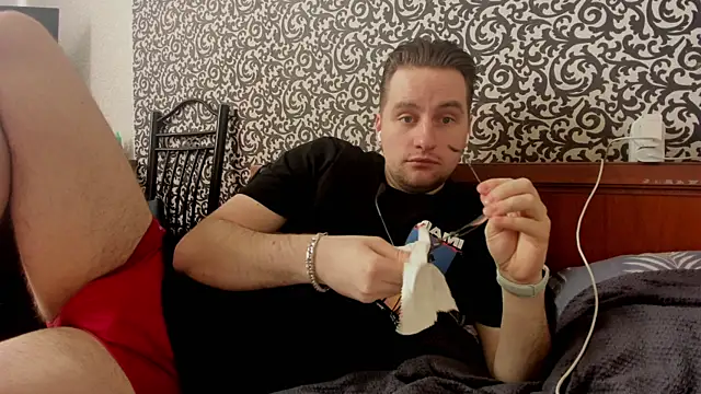 romiosabrino online show from 03/25/26, 11:42