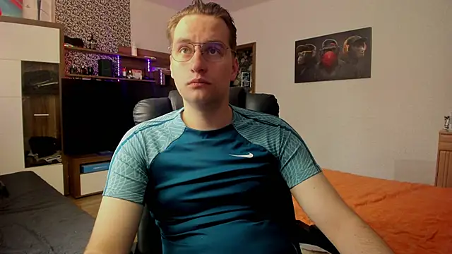 romiosabrino online show from 05/13/26, 10:00
