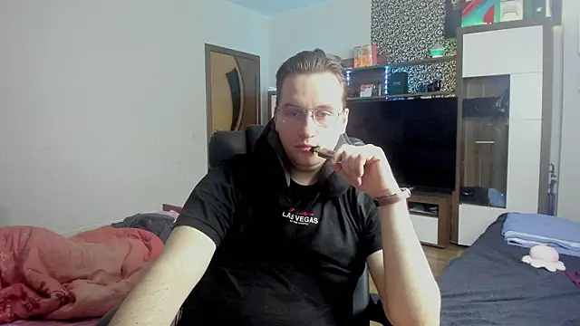 romiosabrino online show from 03/16/26, 12:42