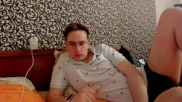 romiosabrino online show from 04/30/26, 11:50