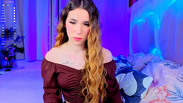 -CindyLou online show from 10/10/25, 08:42