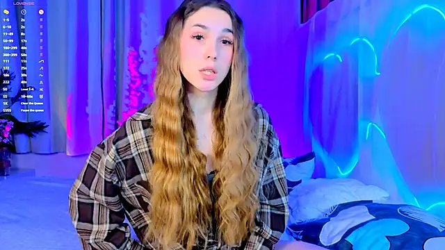 -CindyLou online show from 10/02/25, 08:23