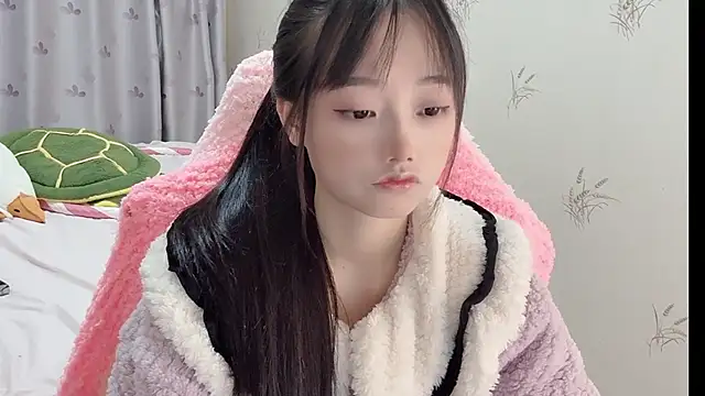 puppy-999 online show from 10/31/25, 10:34