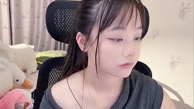 puppy-999 online show from 05/21/26, 12:13