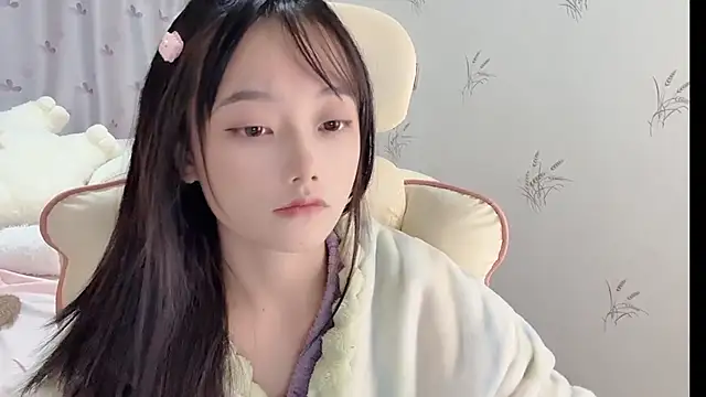 puppy-999 online show from 11/03/25, 02:42