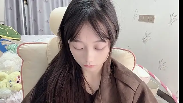 puppy-999 online show from 11/21/25, 01:32