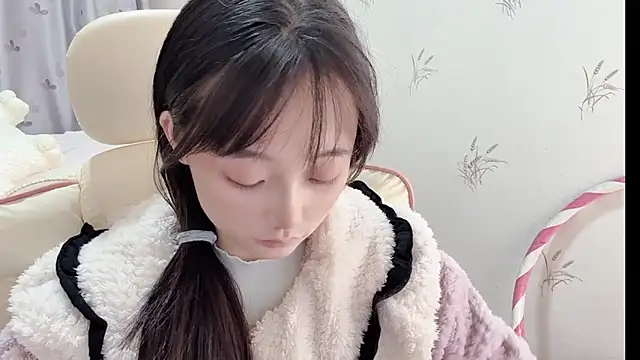 puppy-999 online show from 11/12/25, 01:26