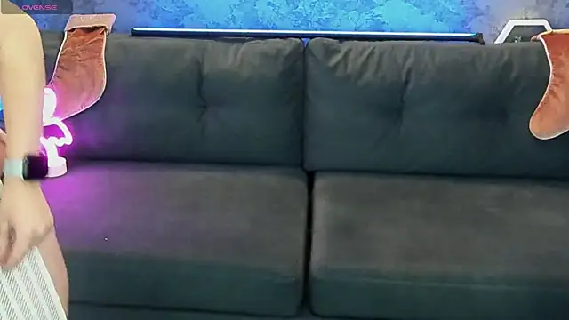 LiviaShy online show from 01/06/26, 08:02