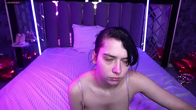 LiviaShy online show from 02/18/26, 08:27