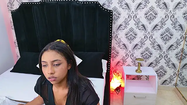 Becca Grims online show from 11/07/25, 03:11