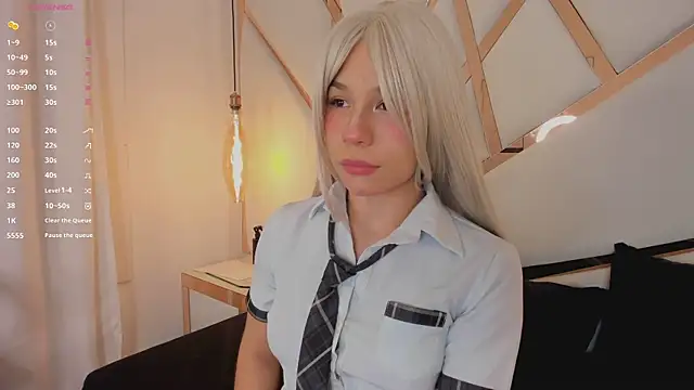 Snapshot of Anne_cox chatting on 11/09/25, 02:43 Anne cox online show from 11/09/25, 02:43