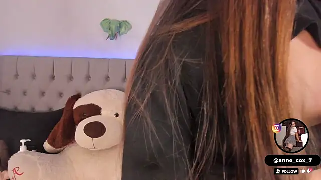 Snapshot of Anne_cox chatting on 09/19/25, 12:09 Anne cox online show from 09/19/25, 12:09