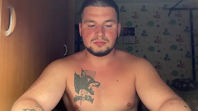 chiraq1945 online show from 05/12/26, 06:58