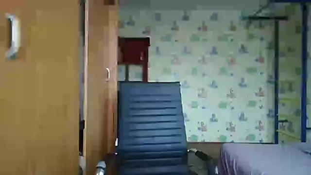 chiraq1945 online show from 12/02/25, 07:54