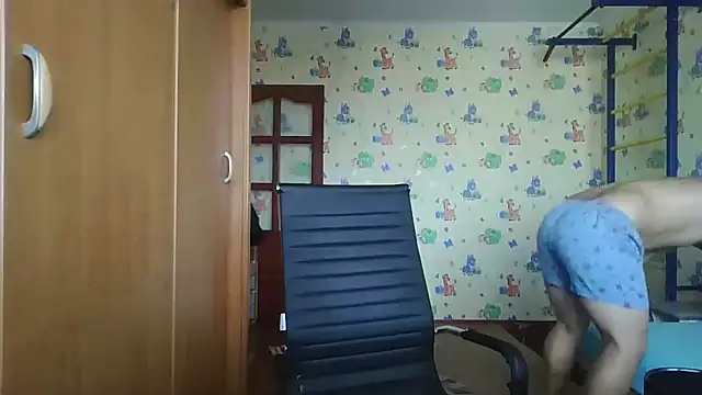 chiraq1945 online show from 09/28/25, 06:53