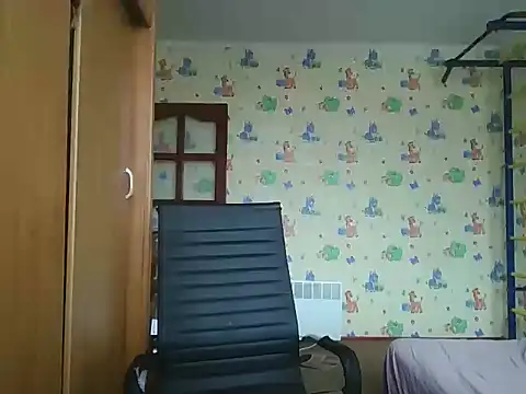 chiraq1945 online show from 10/08/25, 07:32