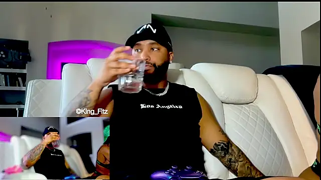 KING FITZ online show from 04/24/26, 02:30
