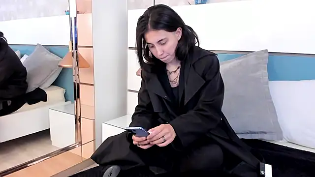 Ashkoreh online show from 10/23/25, 09:24