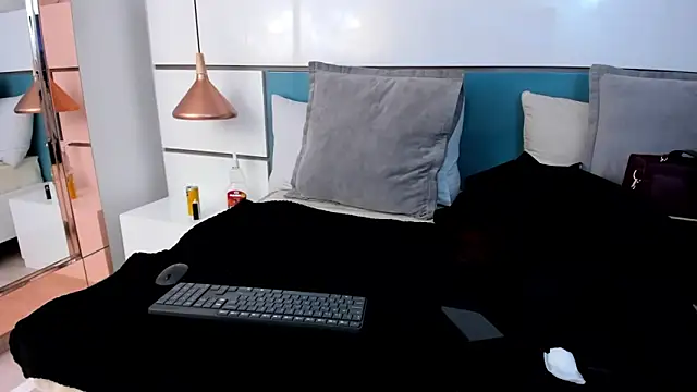 Ashkoreh online show from 04/08/26, 09:16