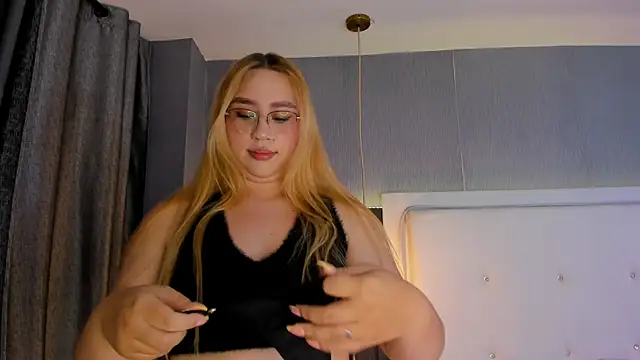 ximenanoah online show from 09/22/25, 01:39