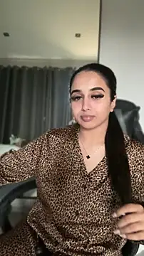 LilMisIndianx online show from 05/29/26, 01:39