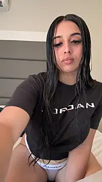 LilMisIndianx online show from 02/19/26, 10:23