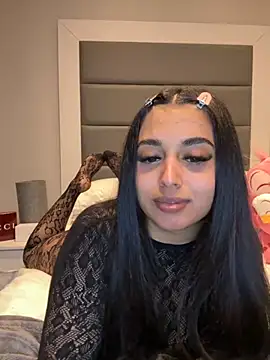 Snapshot of LilMisIndianx chatting on 10/30/25, 08:23 LilMisIndianx online show from 10/30/25, 08:23