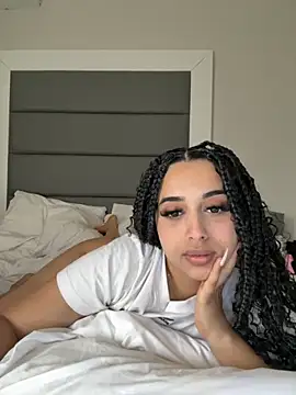 LilMisIndianx online show from 12/20/25, 07:33