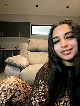 Snapshot of LilMisIndianx chatting on 10/23/25, 06:56 LilMisIndianx online show from 10/23/25, 06:56