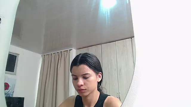 Snapshot of pinky_f00x chatting on 05/01/26, 07:30 pinky f00x online show from 05/01/26, 07:30