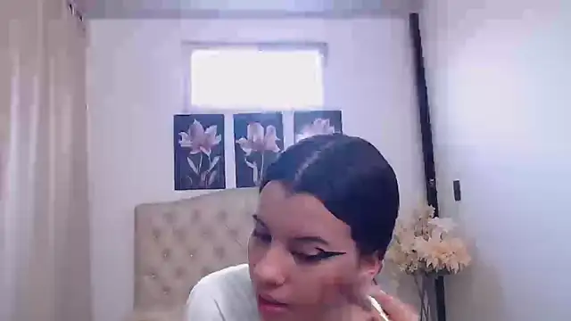 pinky f00x online show from 09/10/25, 08:52