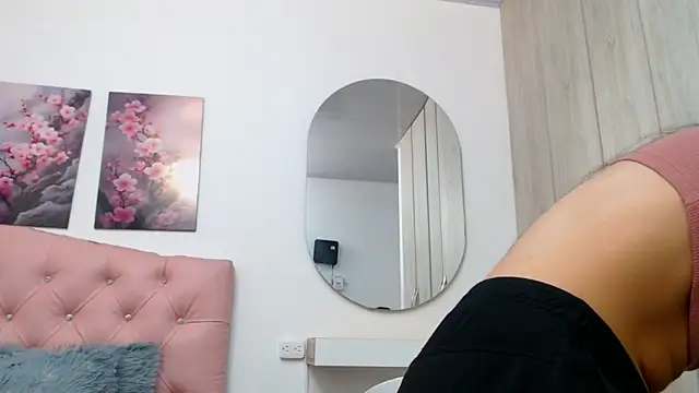 pinky f00x online show from 02/13/26, 07:25