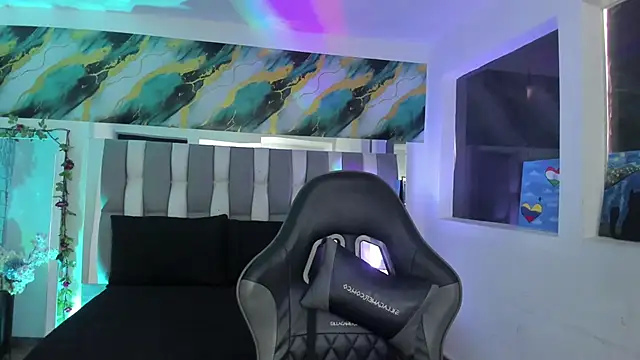 Adaara Rey online show from 12/20/25, 07:39