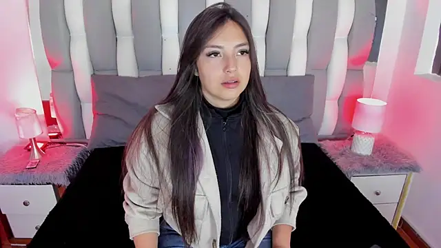 Adaara Rey online show from 10/03/25, 08:21