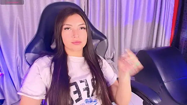 Adaara Rey online show from 10/15/25, 08:50