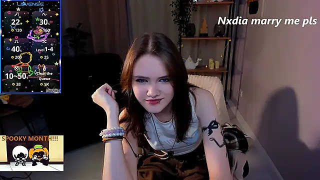 Snapshot of Dilara_xBaby chatting on 10/17/25, 09:49 Dilara xBaby online show from 10/17/25, 09:49