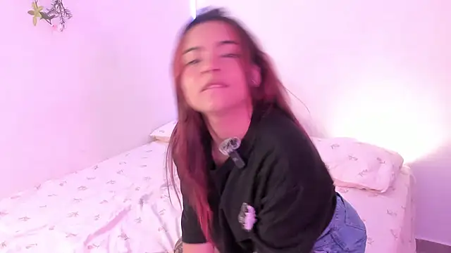 valy shyness online show from 11/18/25, 02:16