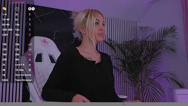 daisyblushh online show from 11/14/25, 05:38