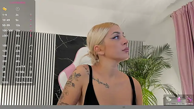 daisyblushh online show from 10/19/25, 04:32