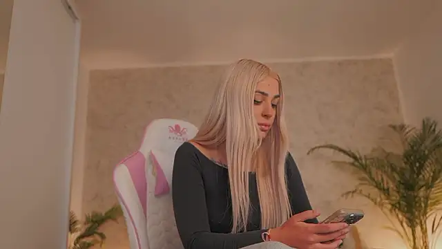 daisyblushh online show from 03/13/26, 04:34