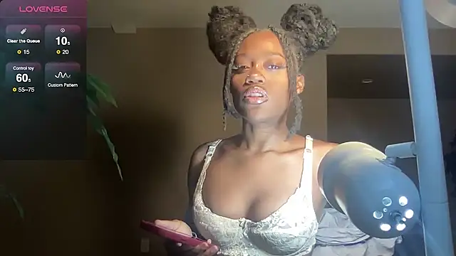 maskedgirl5005 online show from 09/12/25, 10:09