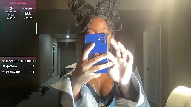 maskedgirl5005 online show from 10/01/25, 11:52