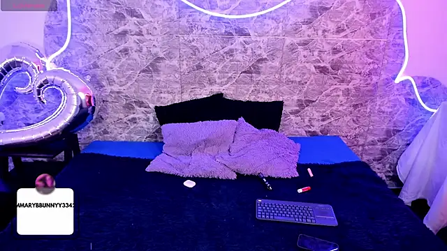 MaryAnneeXOO online show from 03/09/26, 06:11