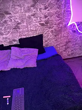 MaryAnneeXOO online show from 02/11/26, 06:30