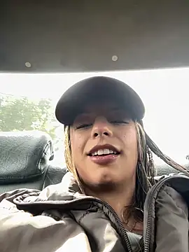 MaryAnneeXOO online show from 04/03/26, 07:42