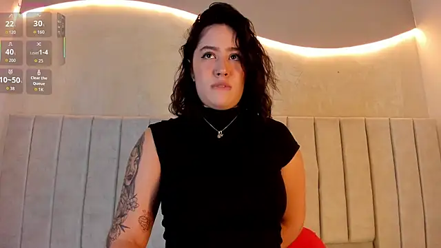 aisha duque online show from 05/20/26, 08:06