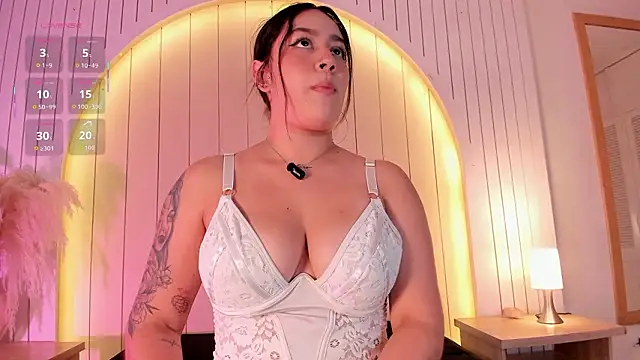 aisha duque online show from 03/20/26, 08:10