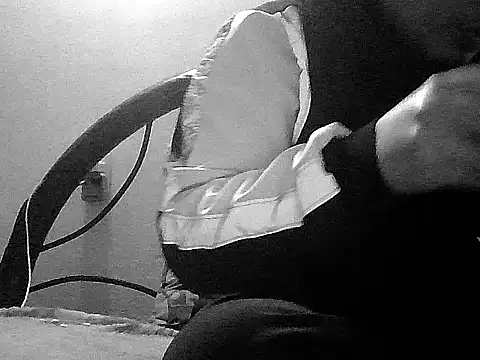 Snapshot of jorgexsuil2hh chatting on 02/01/26, 06:22 jorgexsuil2hh online show from 02/01/26, 06:22