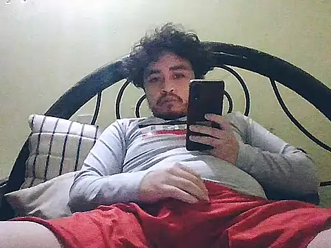 Snapshot of jorgexsuil2hh chatting on 09/24/25, 06:42 jorgexsuil2hh online show from 09/24/25, 06:42